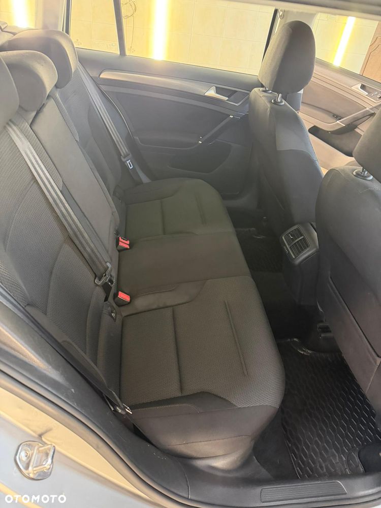 Volkswagen Golf 1.6 TDI BMT Comfortline - 6