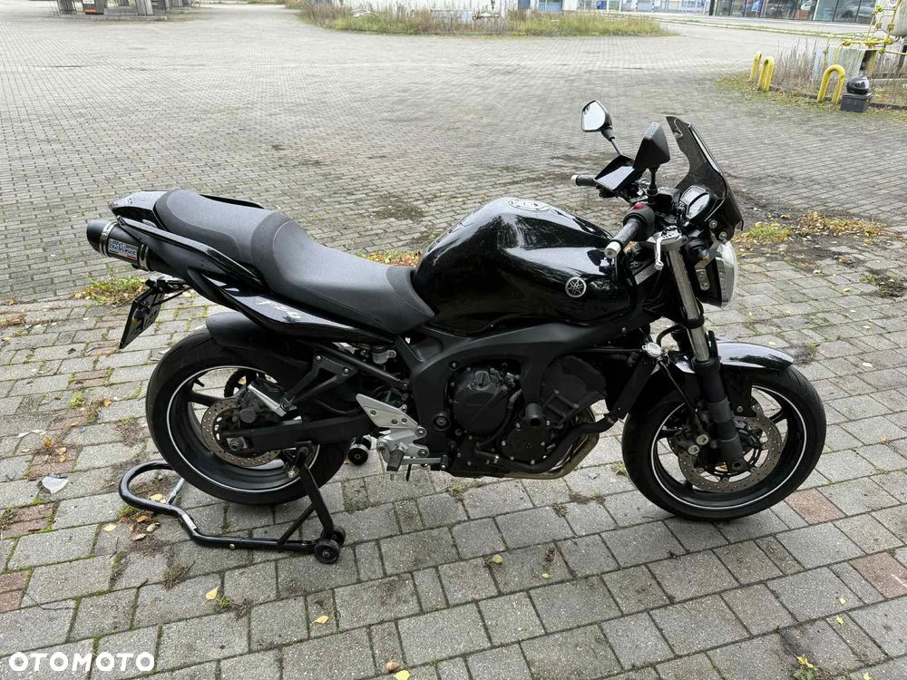 Yamaha FZ6 - 11