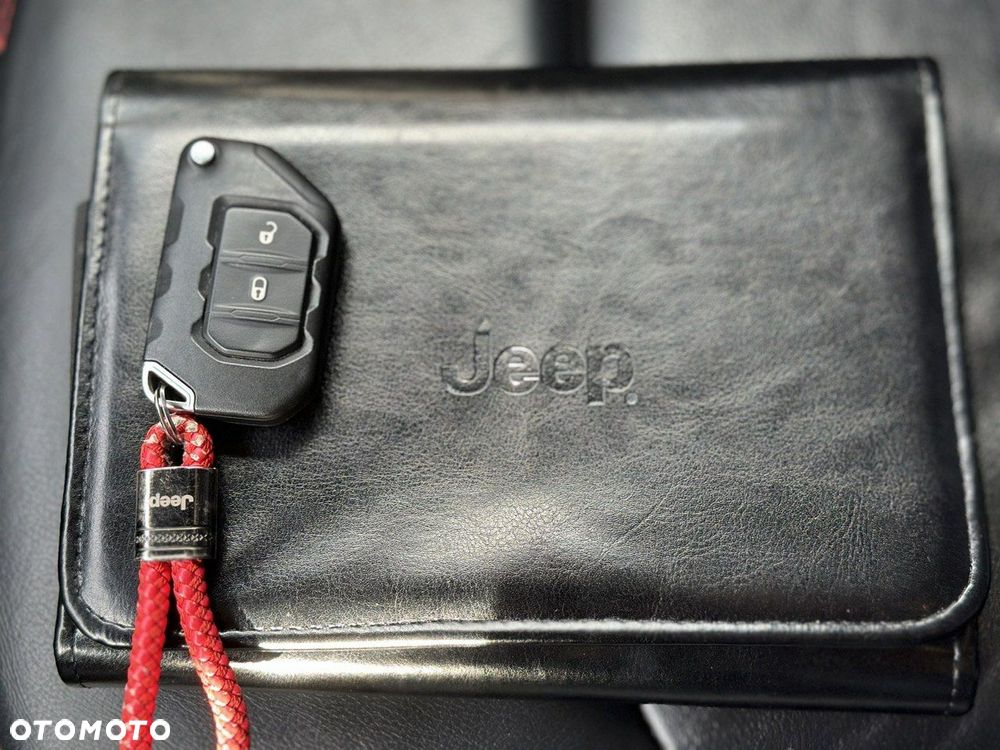 Jeep Wrangler - 26