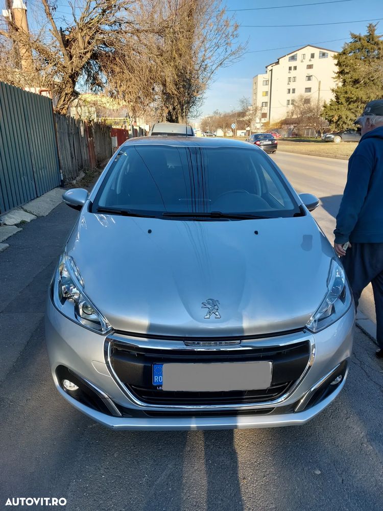 Peugeot 208 1.6 BlueHDi FAP Active - 1