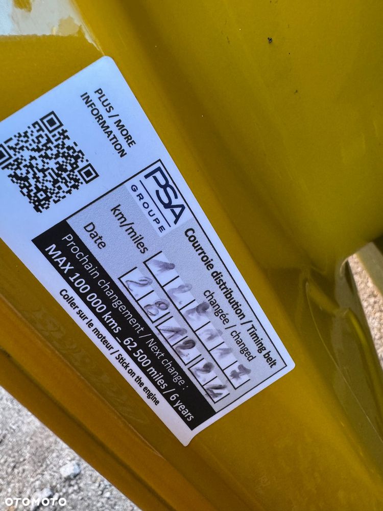 Peugeot 208 PureTech 100 EAT8 GT Pack - 20