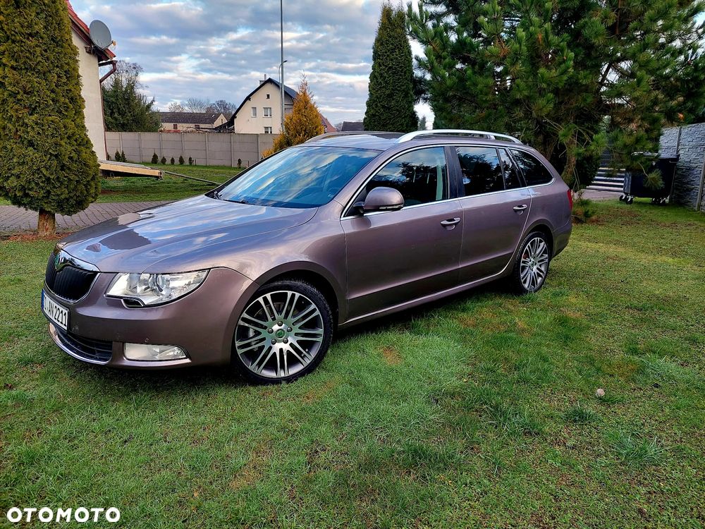 Skoda Superb 1.6 TDI GreenLine - 9