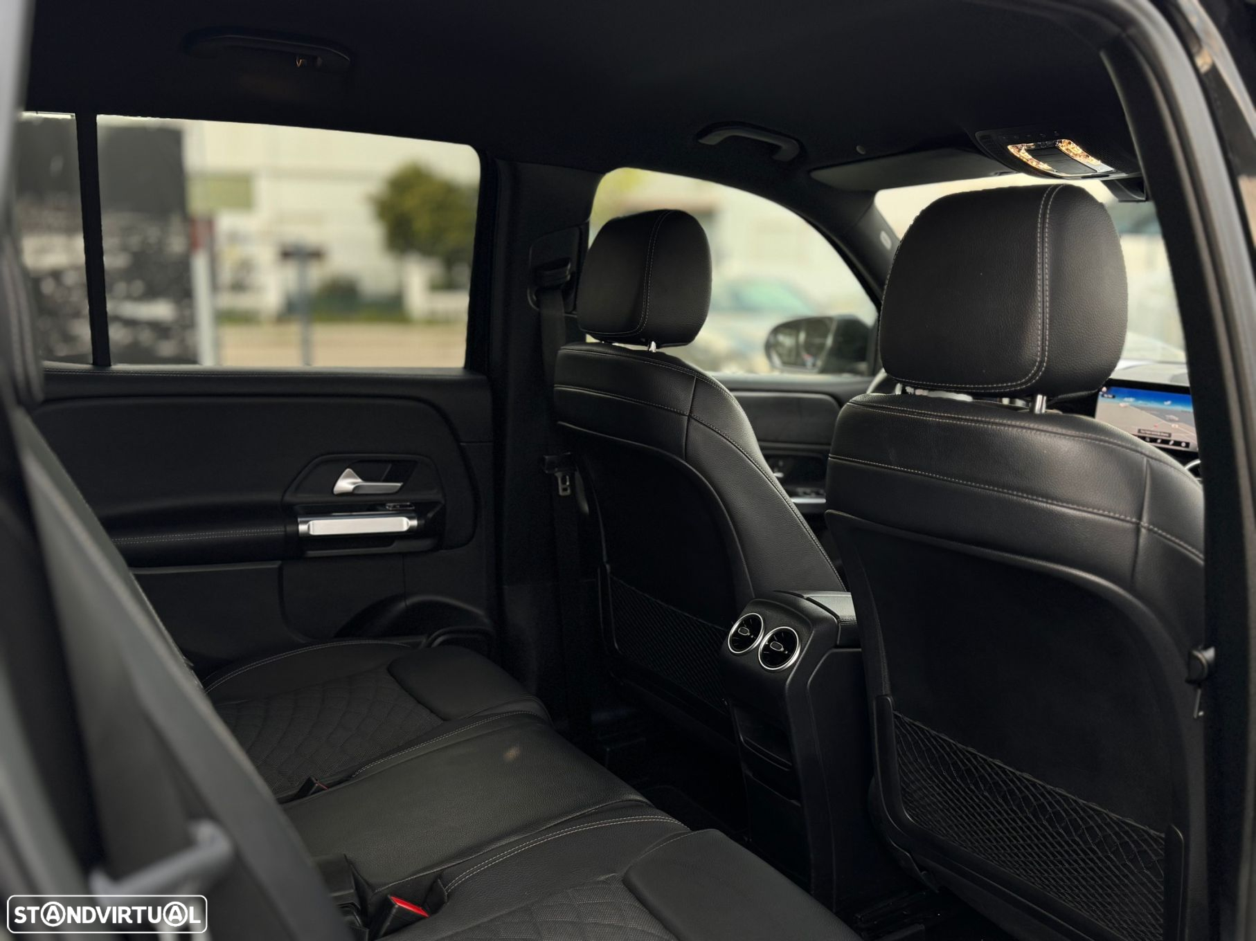 Mercedes-Benz GLB 180 d Progressive - 15