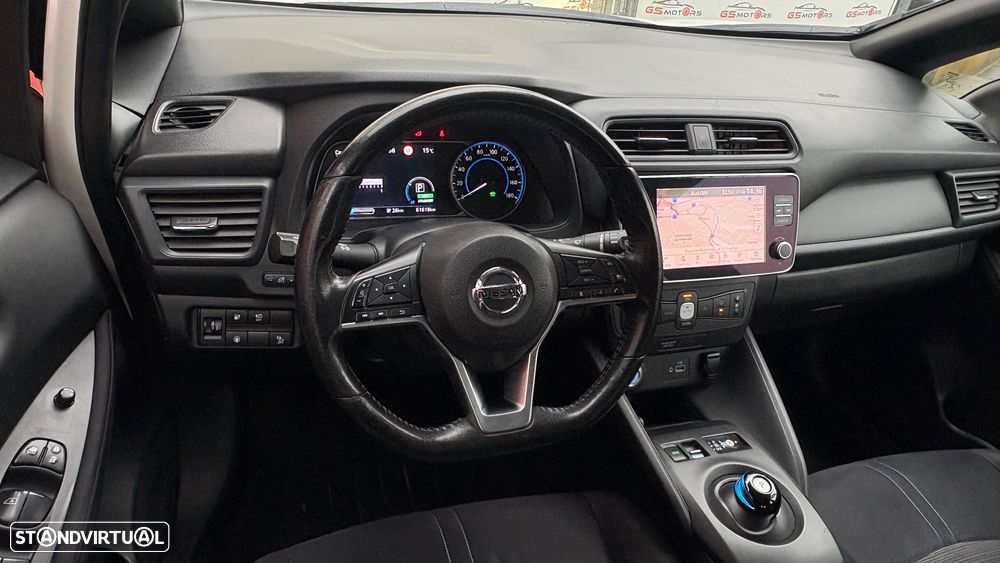 Nissan Leaf N-Connecta - 9
