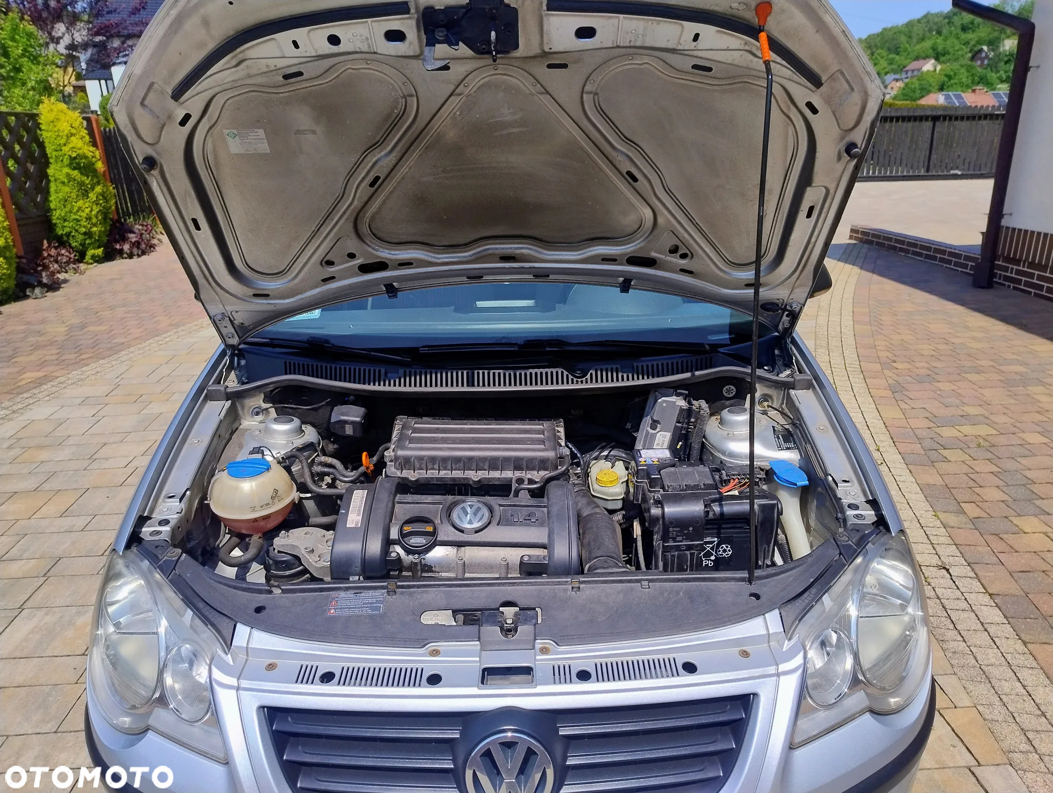 Volkswagen Polo 1.4 16V Trendline - 13