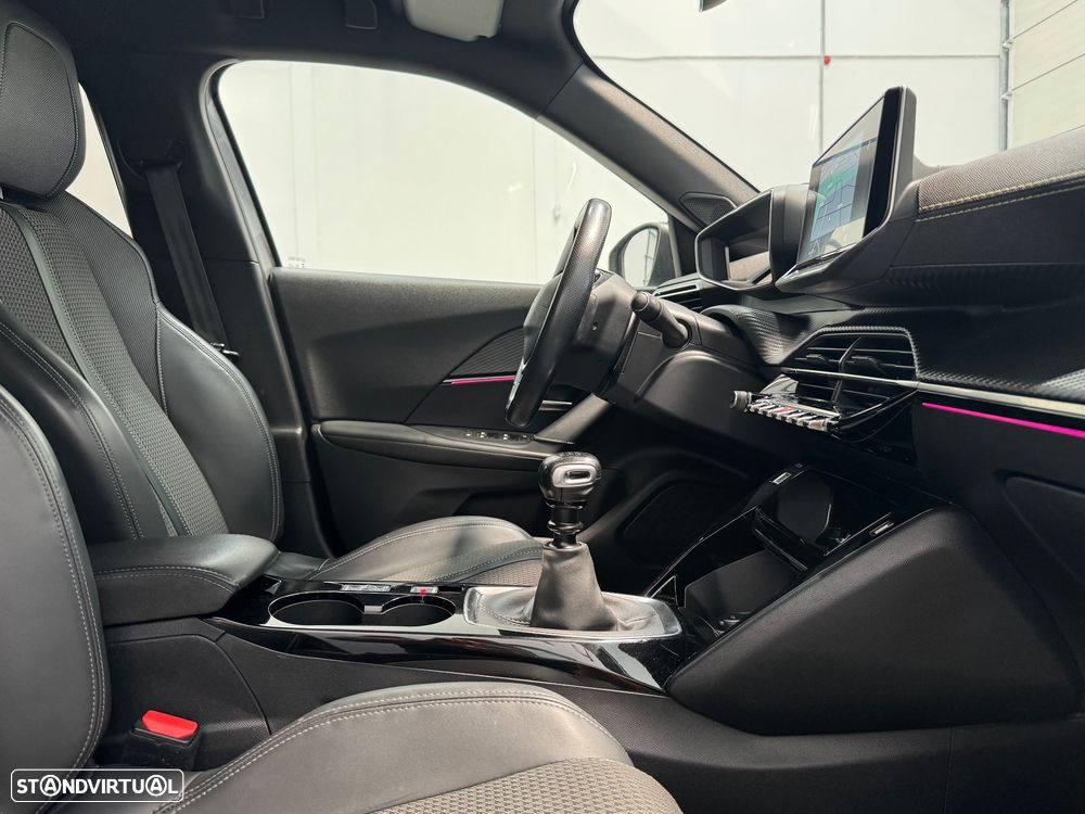 Peugeot 2008 1.5 BlueHDi GT - 24