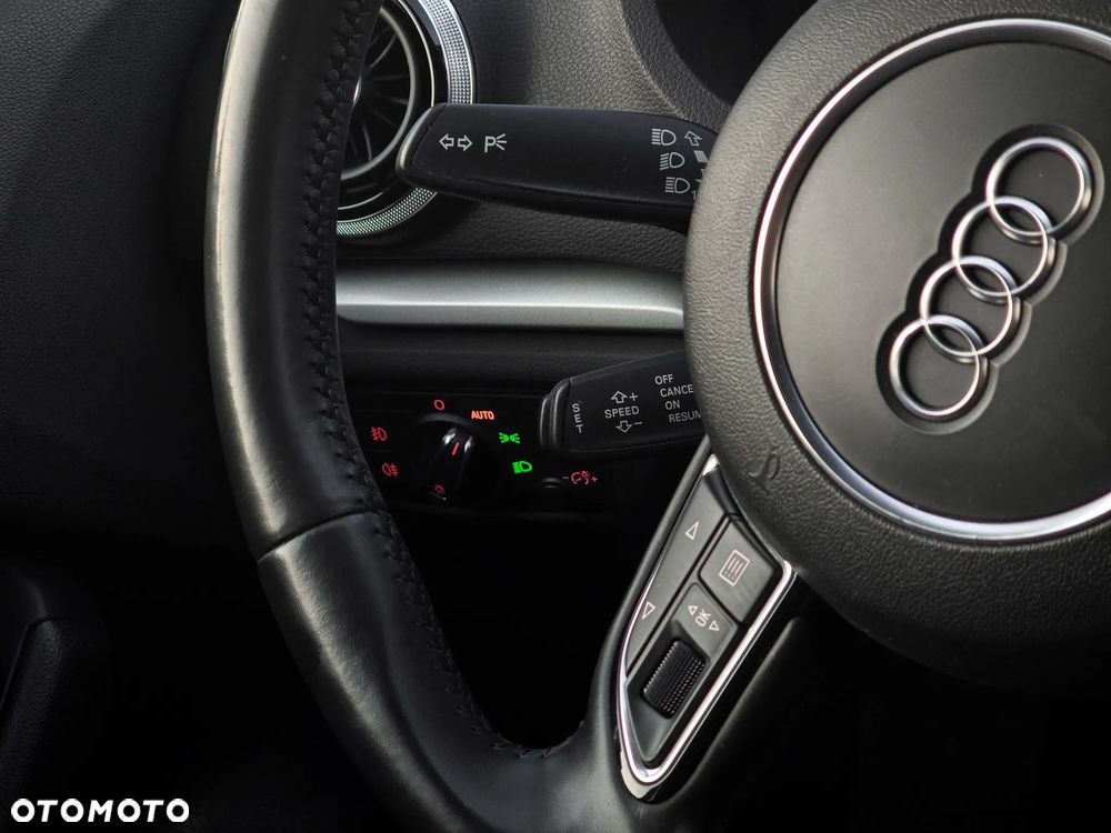 Audi A3 Limousine 2.0 TDI quattro S line Sportpaket - 27