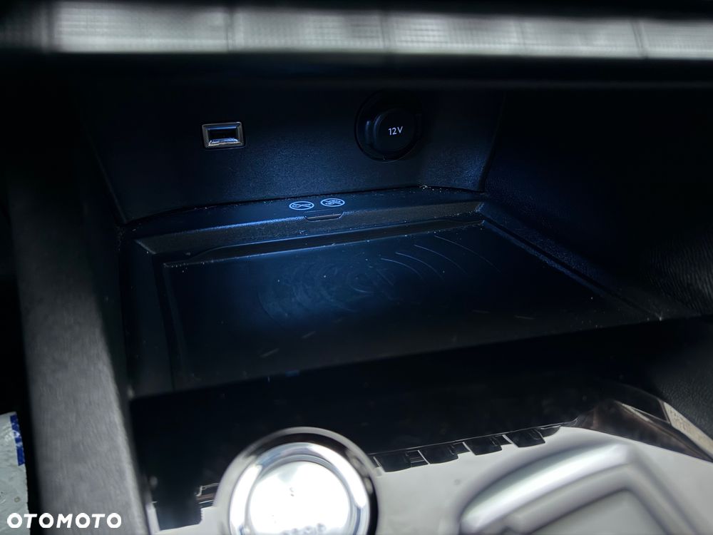 Peugeot 5008 BlueHDi 130 EAT8 GT - 33