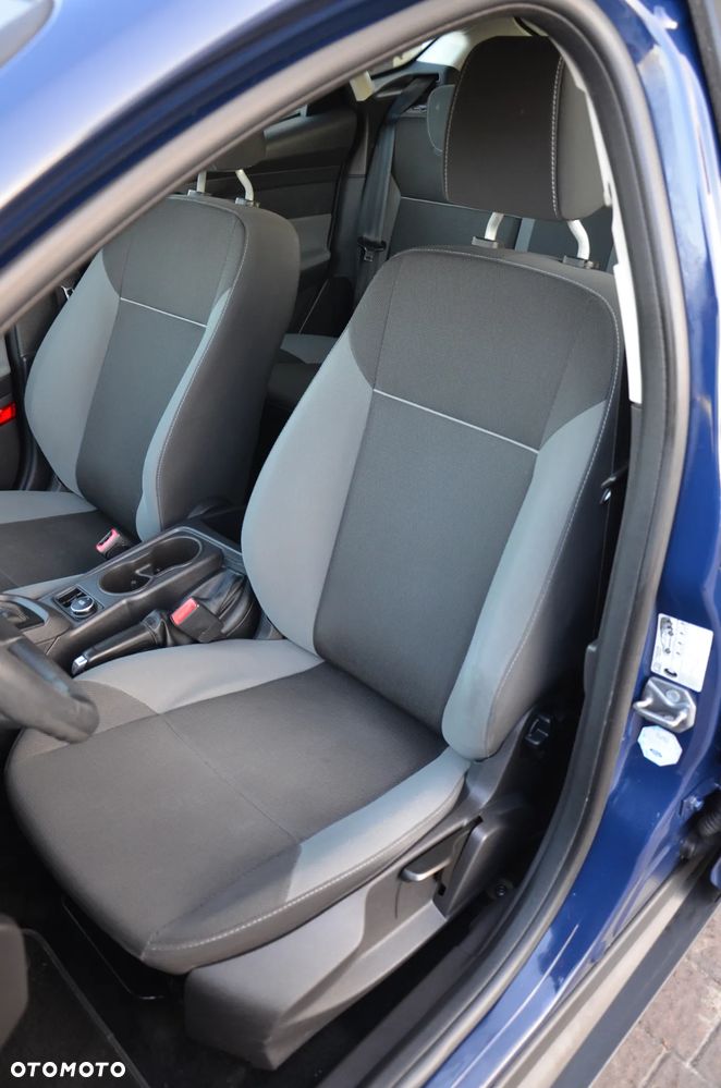 Ford Focus 1.6 Ambiente Start - 9