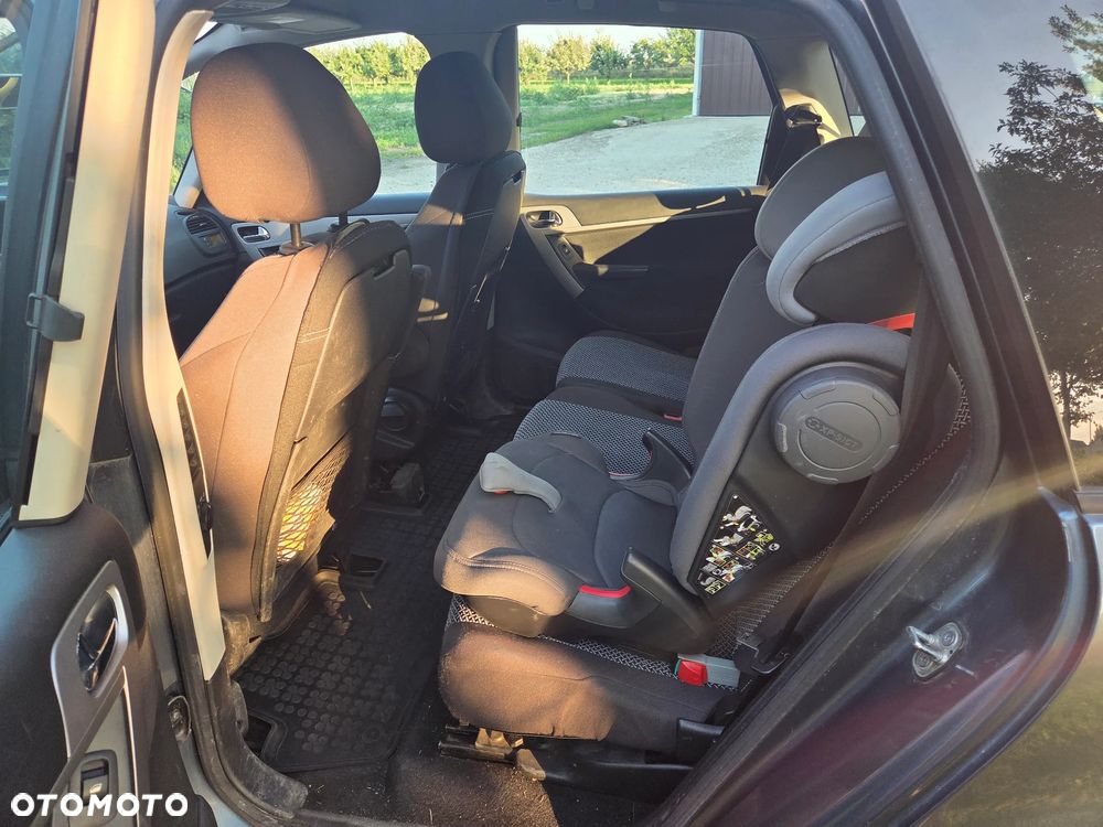 Citroën C4 Picasso 1.6 HDi Equilibre Navi Pack - 9