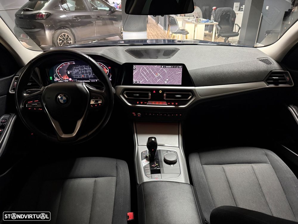 BMW 318 d Line Sport Auto - 21