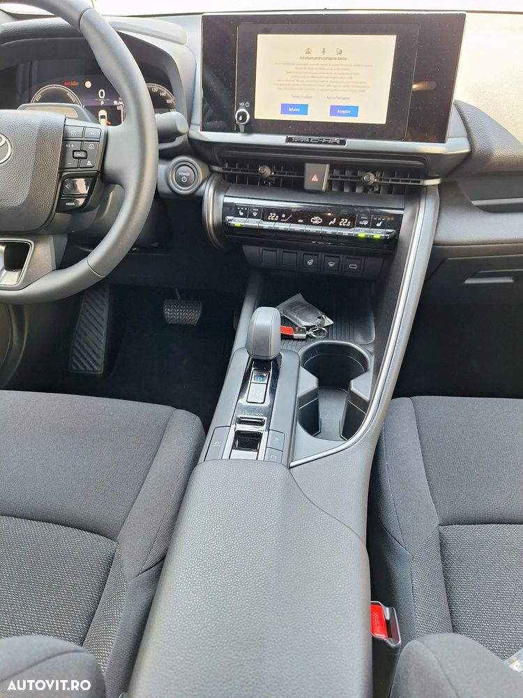 Toyota C-HR - 18