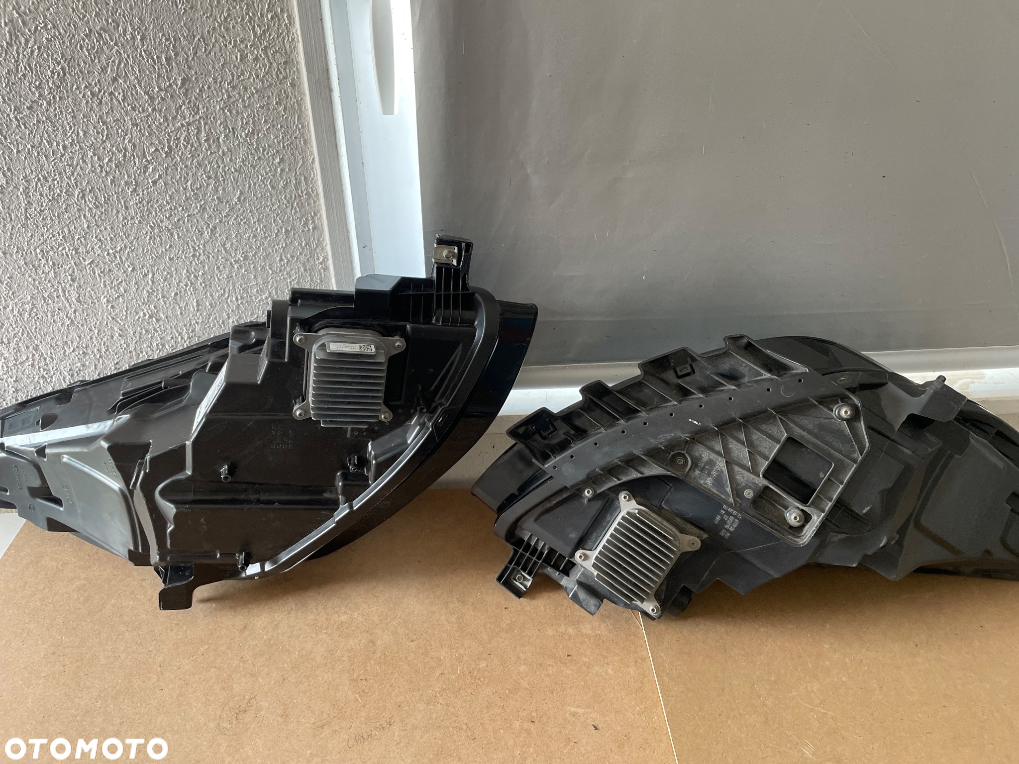 Tesla 3 Y lampa przód przednia reflektor LEWY lift 1514952-00-D - 4