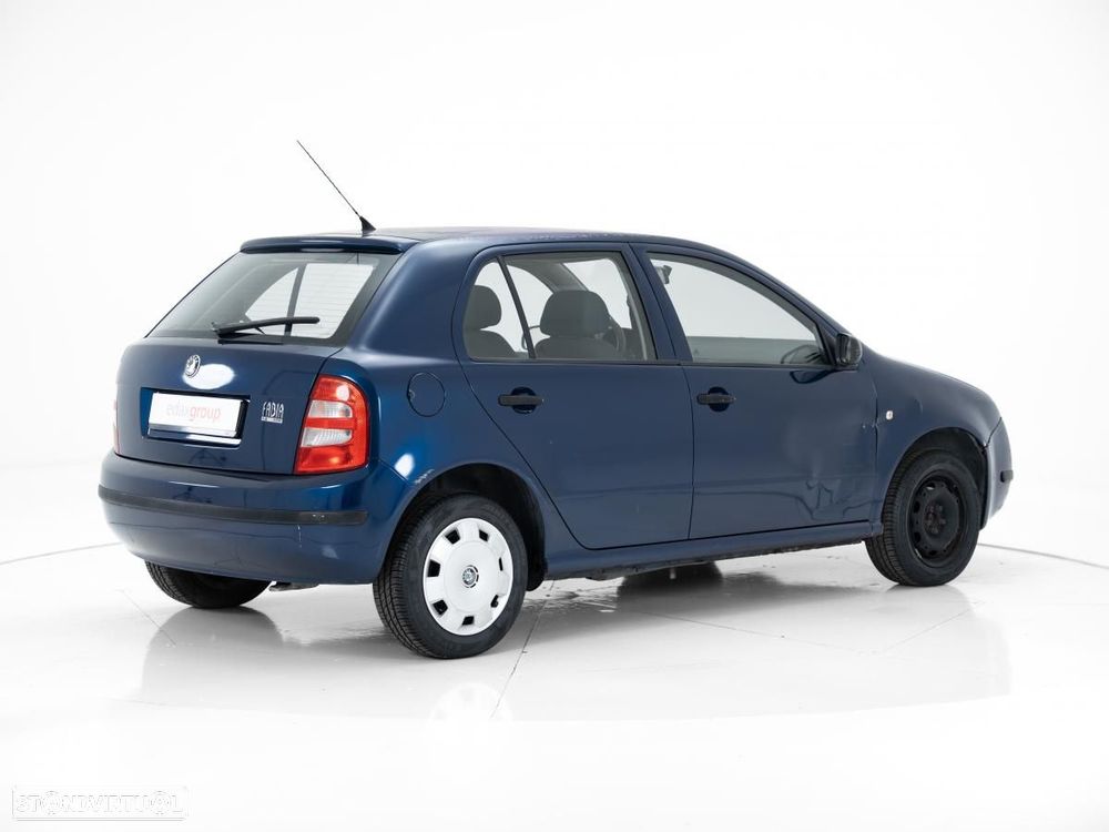 Skoda Fabia - 4