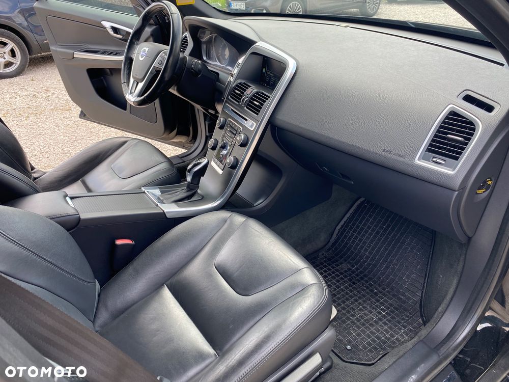 Volvo XC 60 D3 Geartronic Kinetic - 12