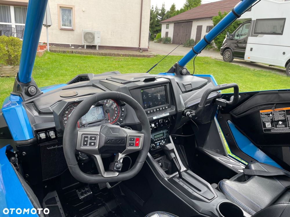 Polaris RZR - 11