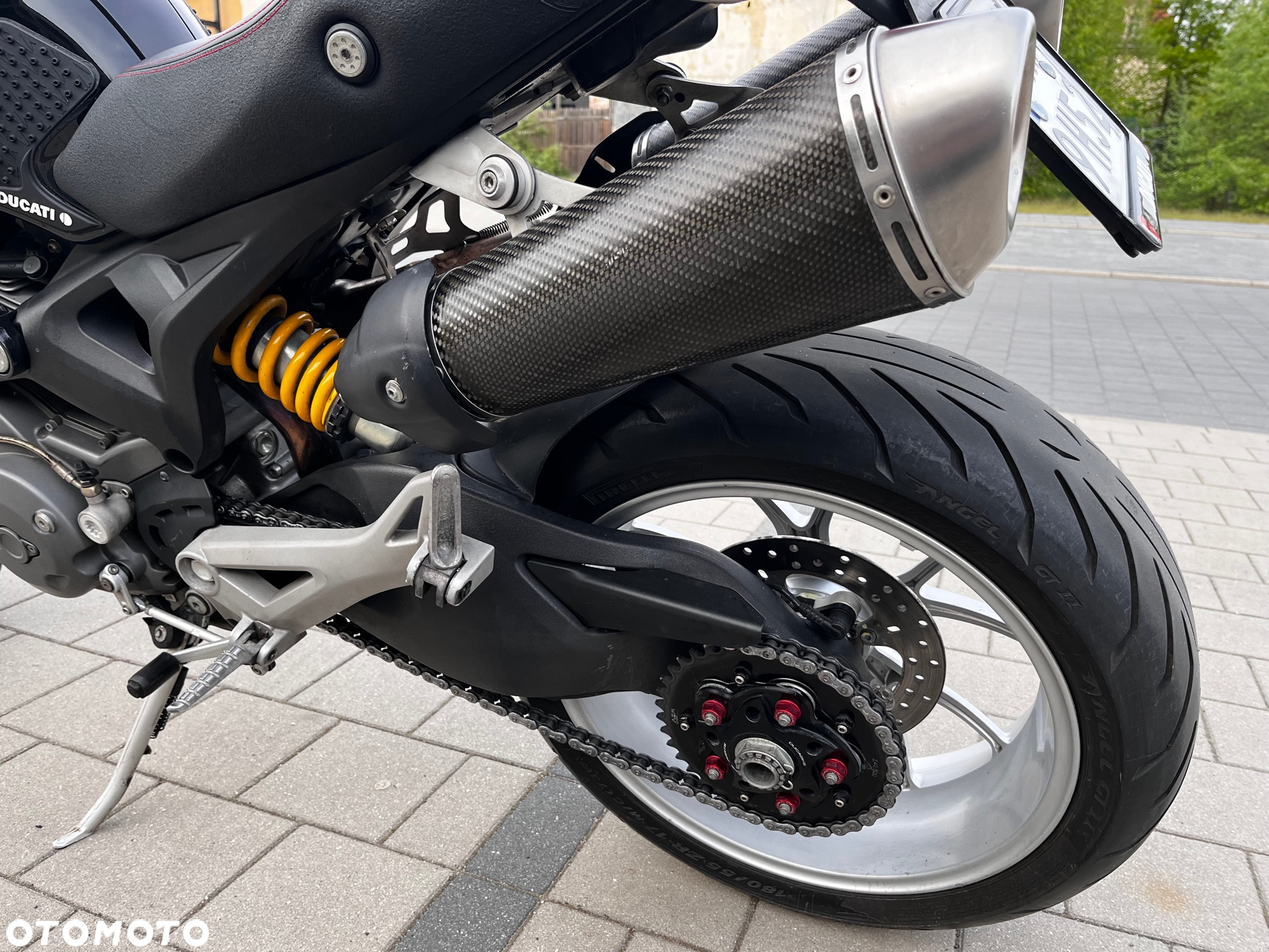 Ducati Monster - 5