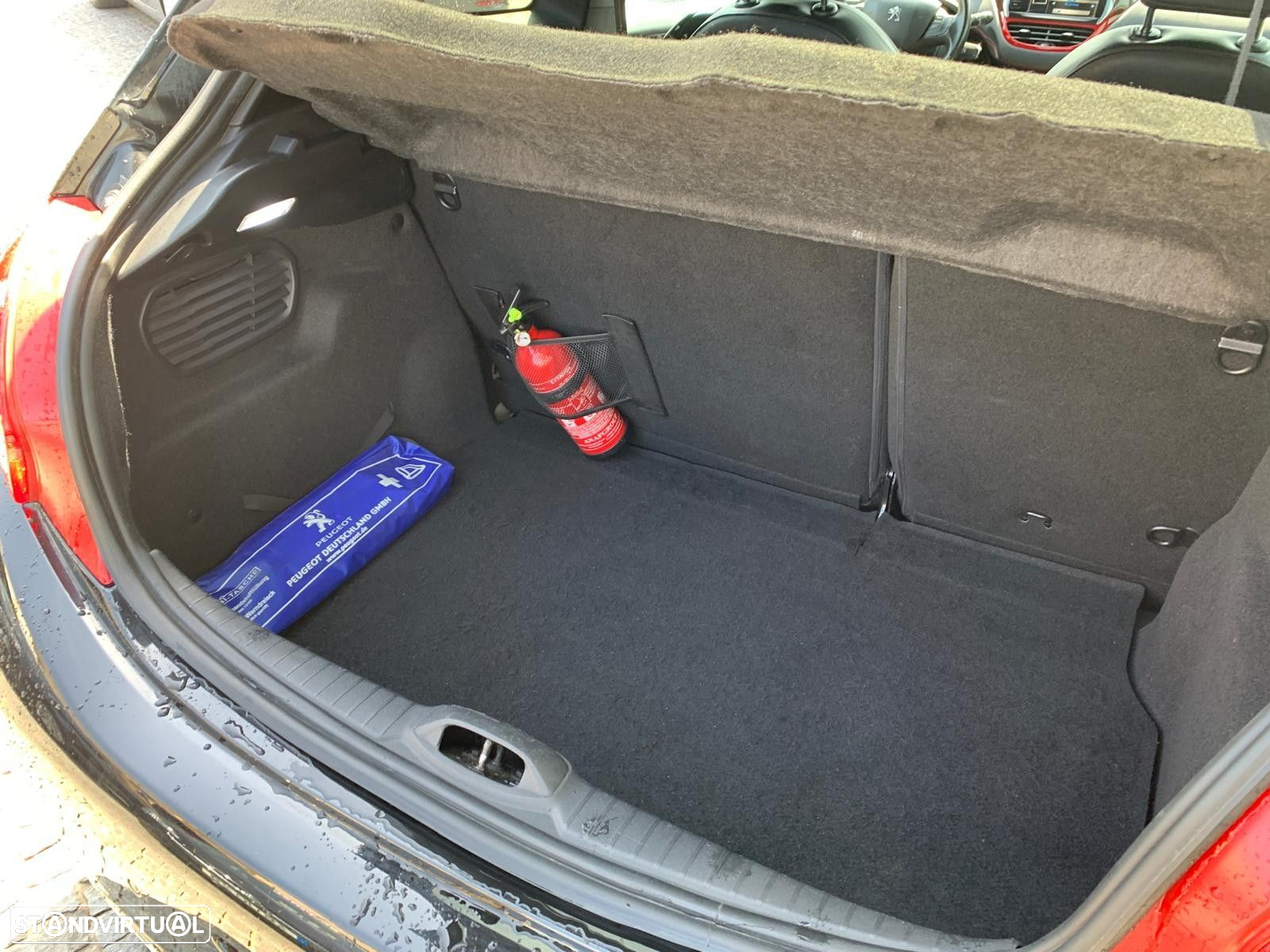Peugeot 208 1.6 THP GTi - 9