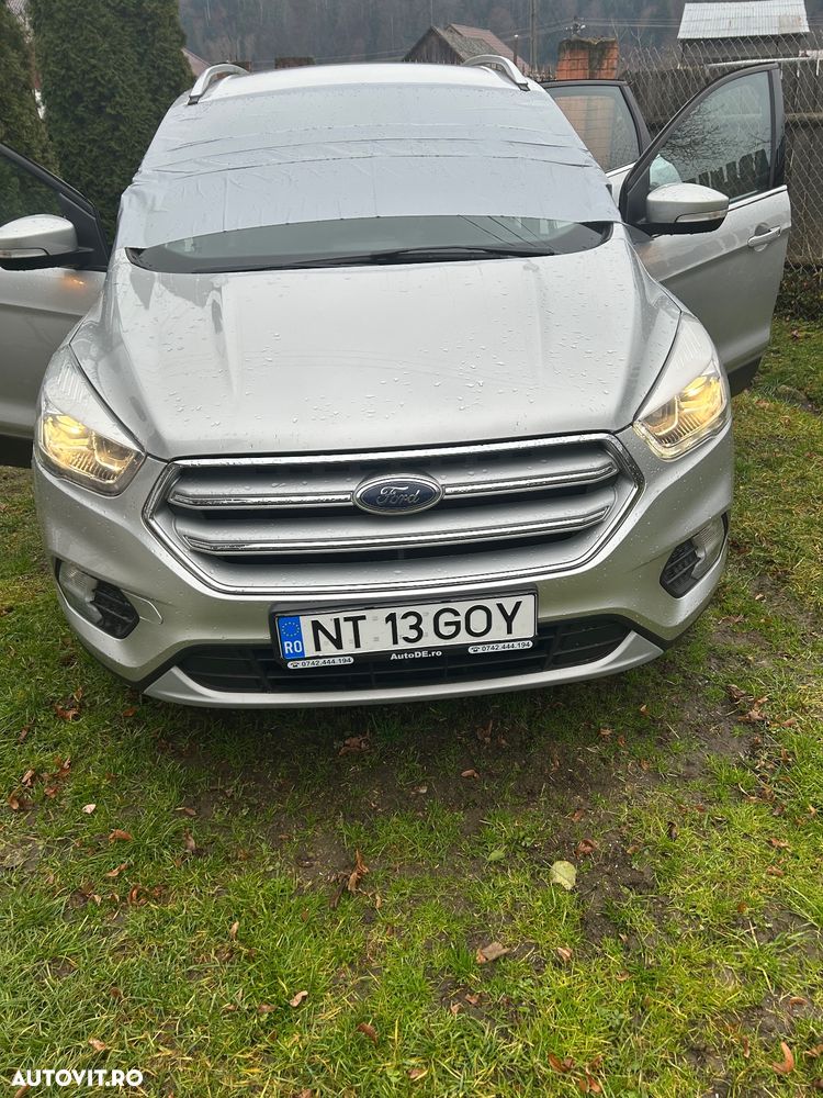 Ford Kuga - 11