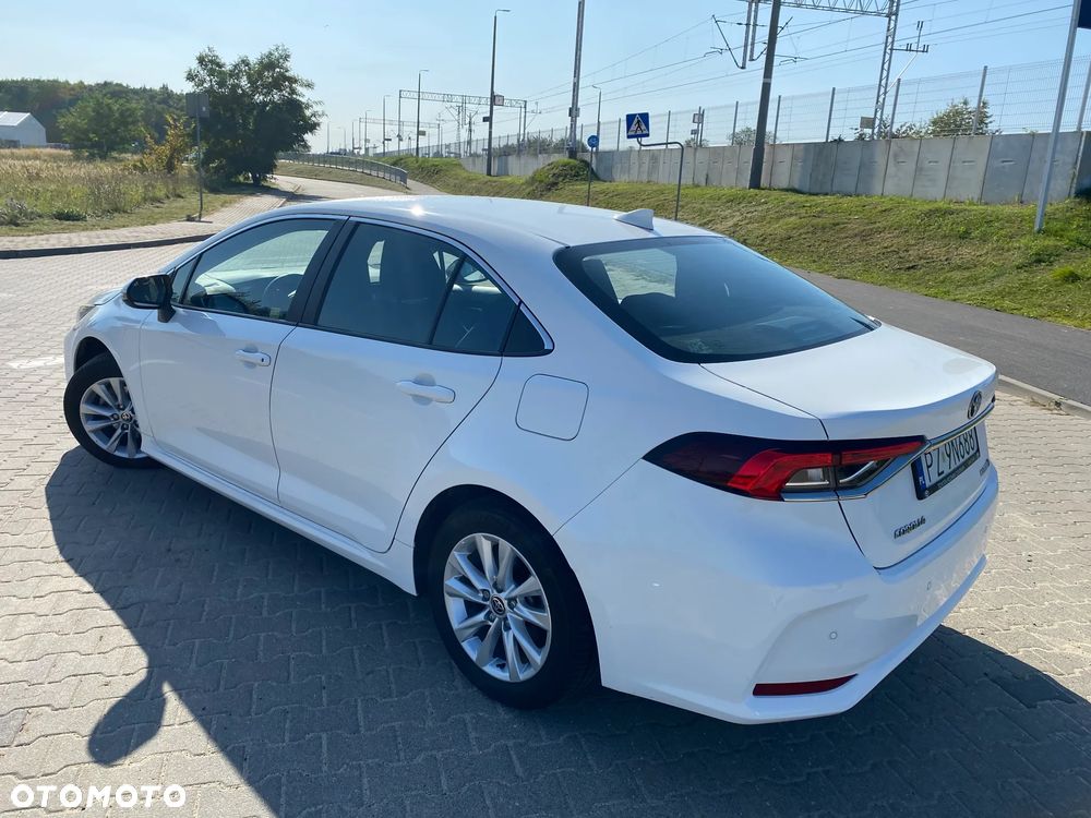 Toyota Corolla - 3