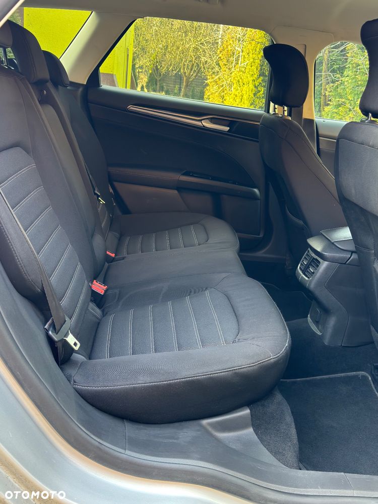 Ford Mondeo ver-2-0-tdci-titanium-powershift - 8