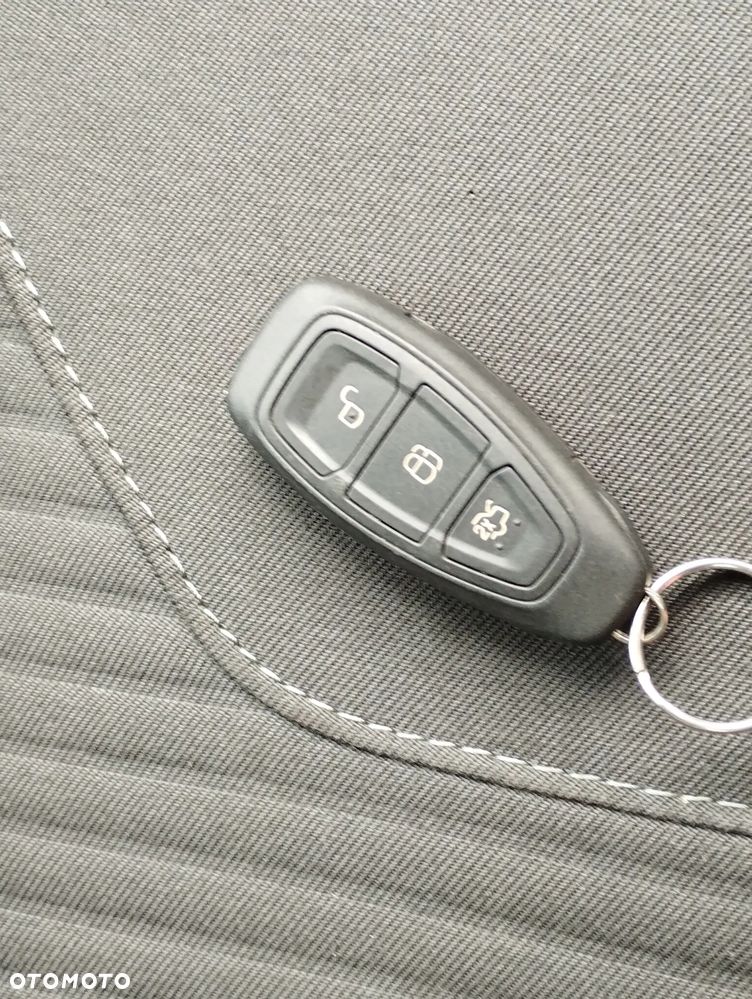 Ford Focus 1.5 TDCi DPF Start-Stopp-System Titanium - 4