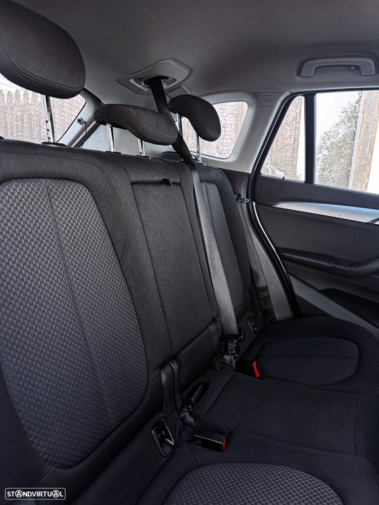 BMW X1 16 d sDrive - 8
