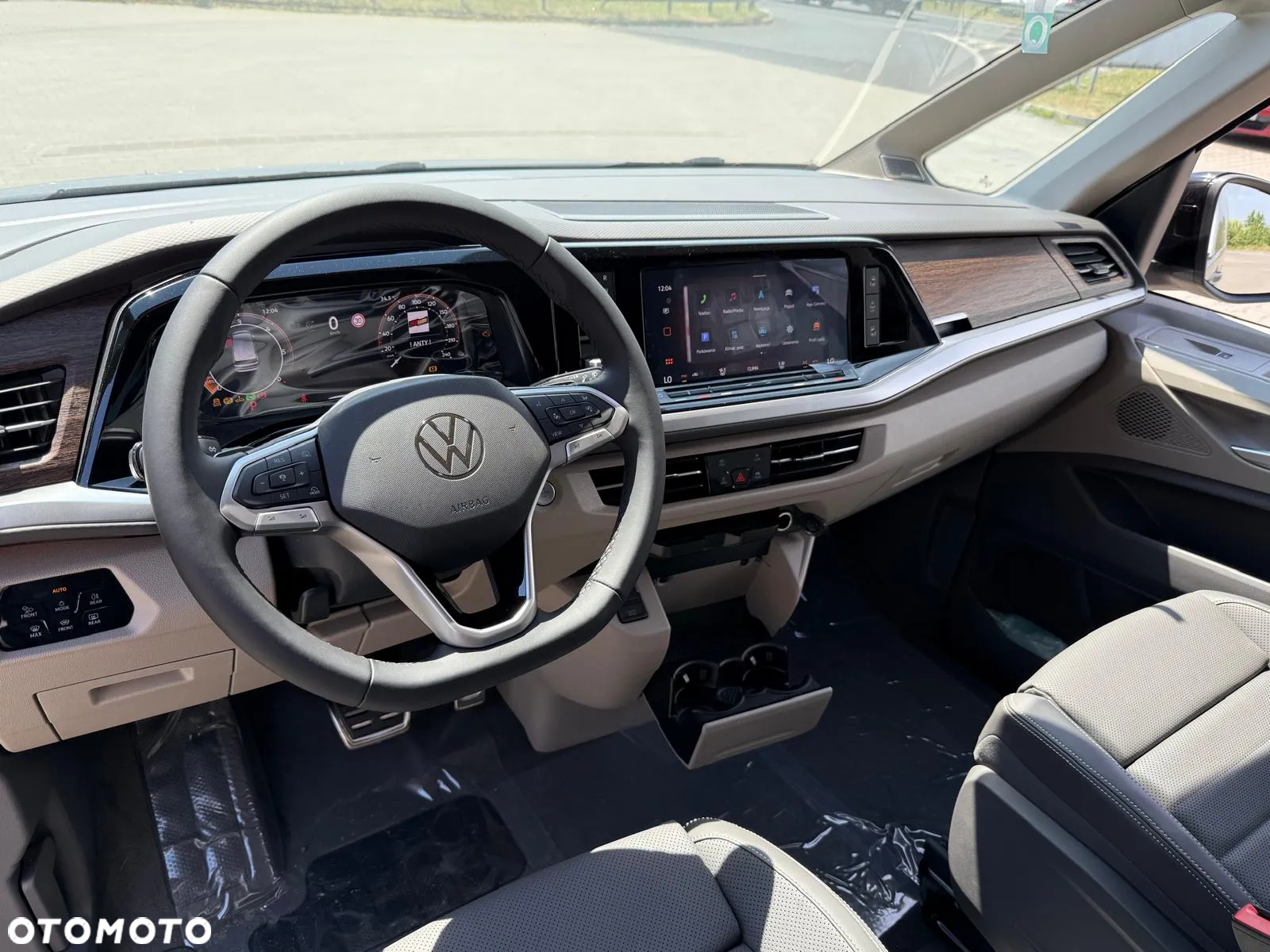 Volkswagen Multivan 2.0 TDI L2 Style DSG - 12