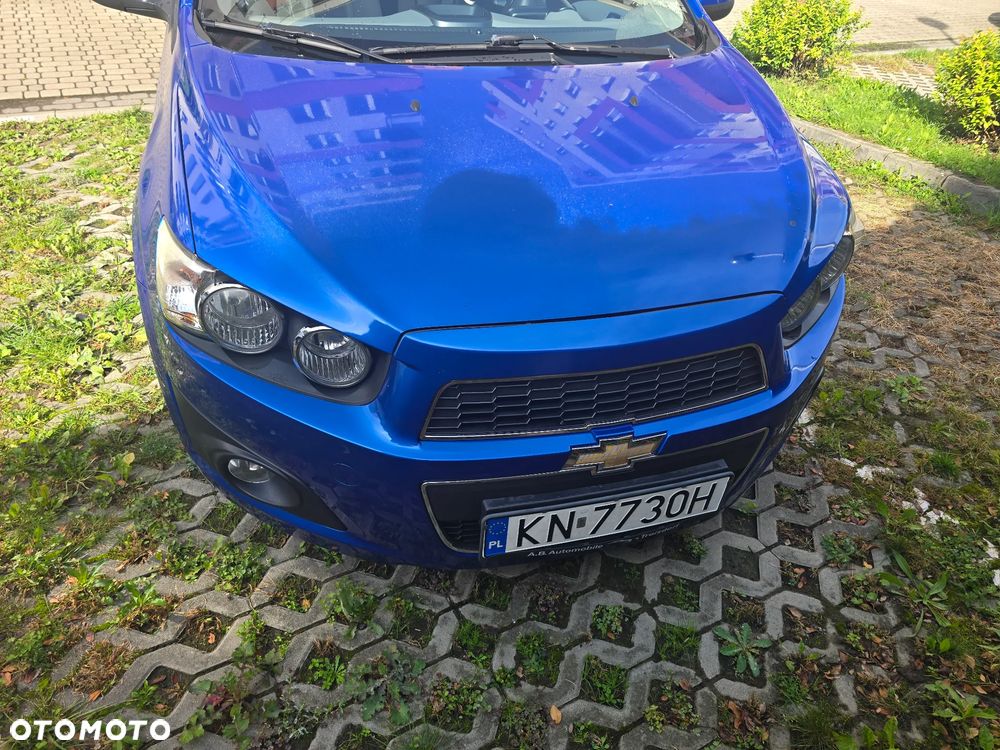 Chevrolet Aveo 1.6 LTZ - 19