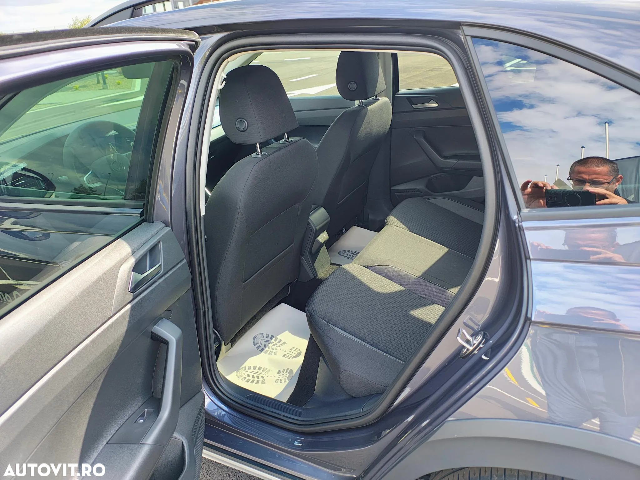 Volkswagen Taigo 1.0 TSI DSG Life - 5