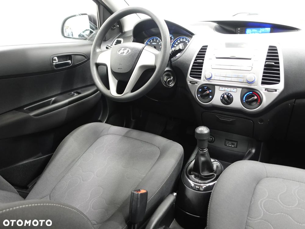 Hyundai i20 1.2 Classic - 32