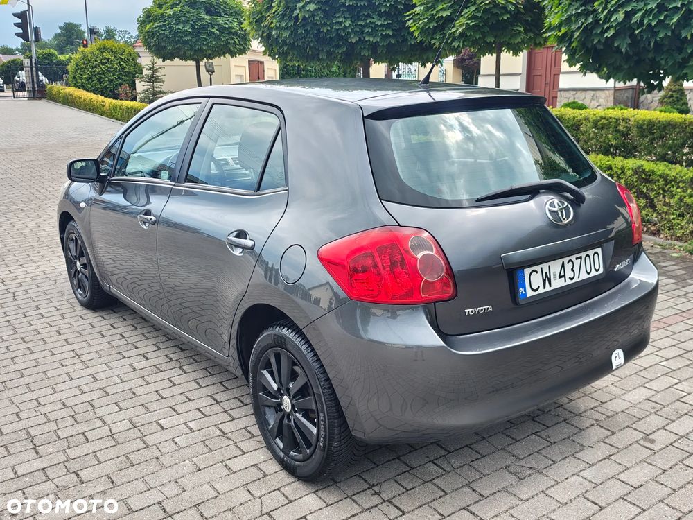 Toyota Auris 1.6 VVT-i Sol - 4