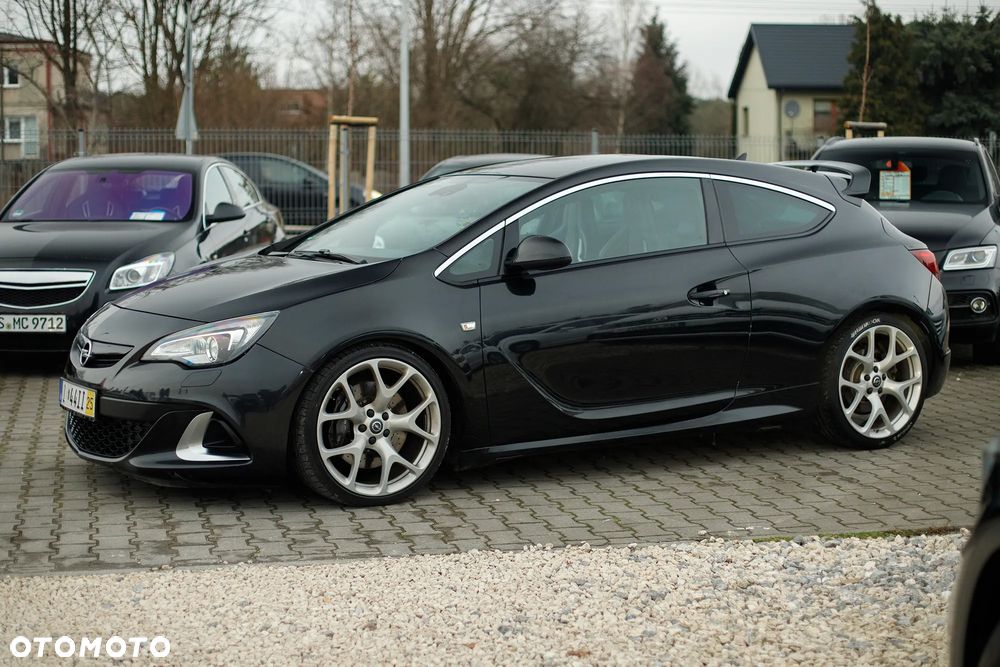 Opel Astra OPC Start/Stop - 10