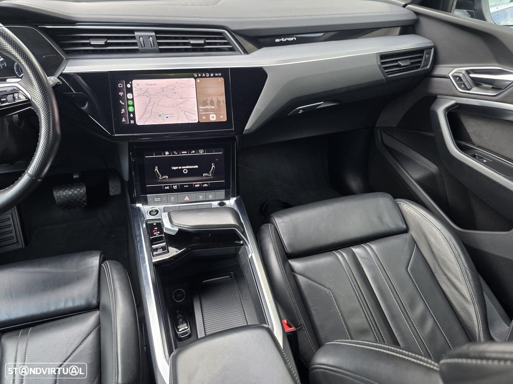 Audi e-tron 55 quattro S line - 43