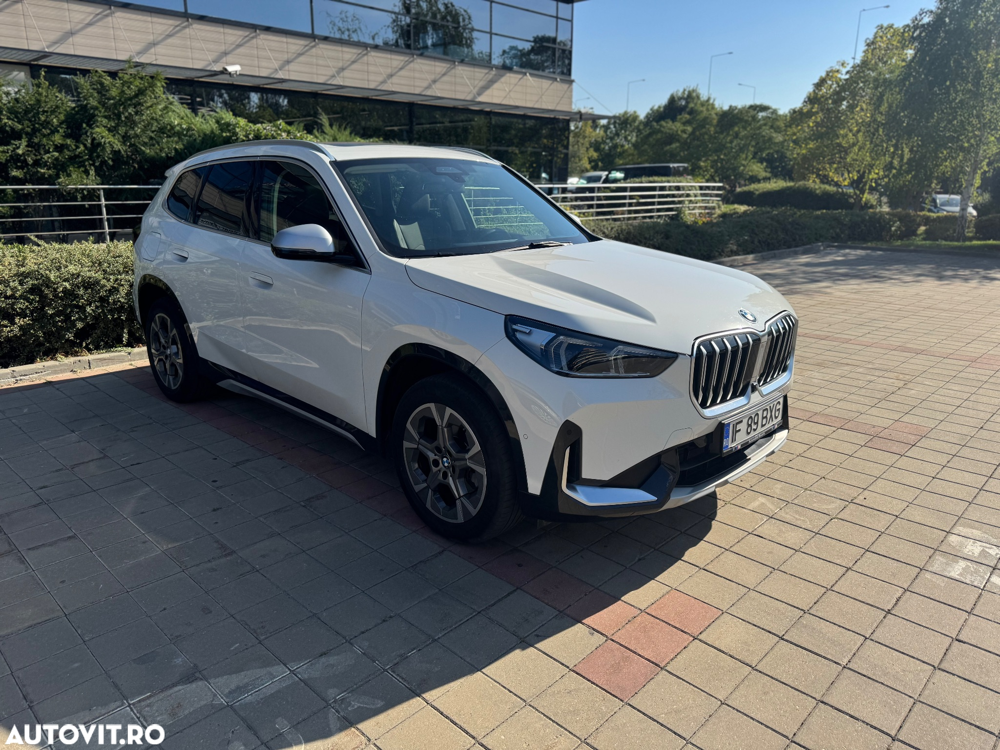 BMW X1 sDrive18d AT - 3