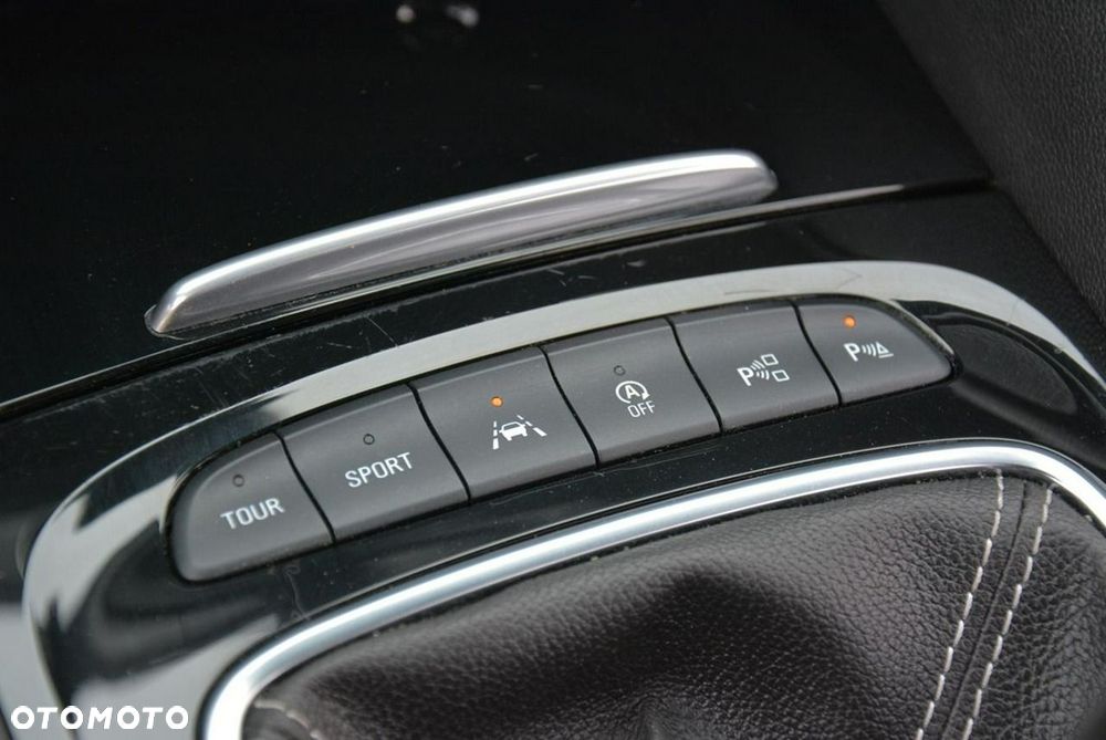 Opel Insignia 2.0 CDTI Innovation S&S - 32