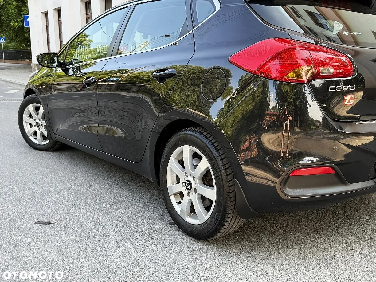 Kia Ceed Cee'd 1.6 CRDi L - 27