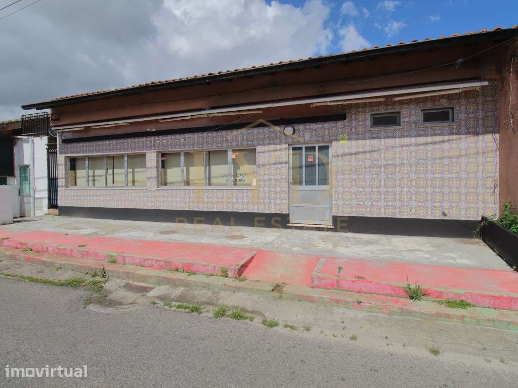 Espaço Comercial em Arada - Grande imagem: 5/5