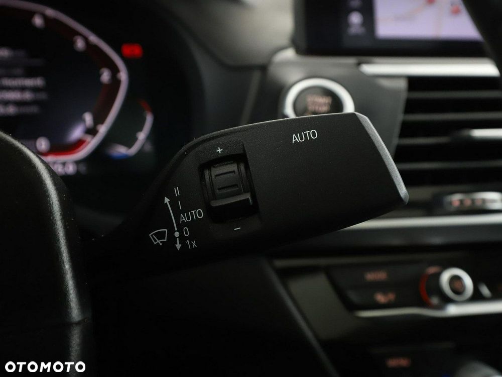 BMW X4 xDrive20d xLine - 35