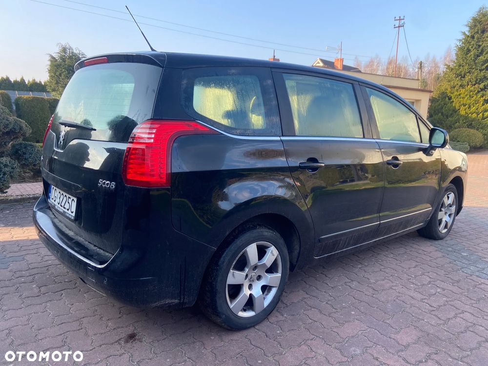 Peugeot 5008 155 THP Active - 3