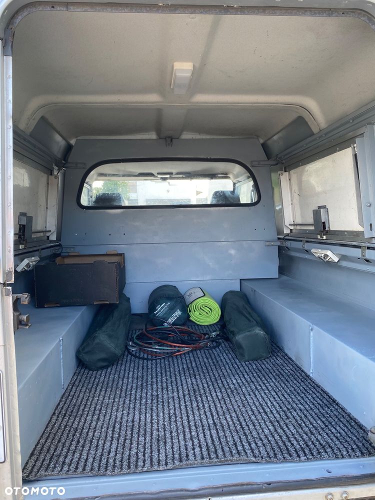 Land Rover Defender 110 2.5 TDI - 5