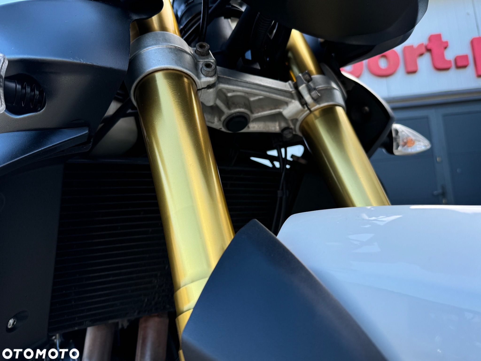 Triumph Tiger - 14