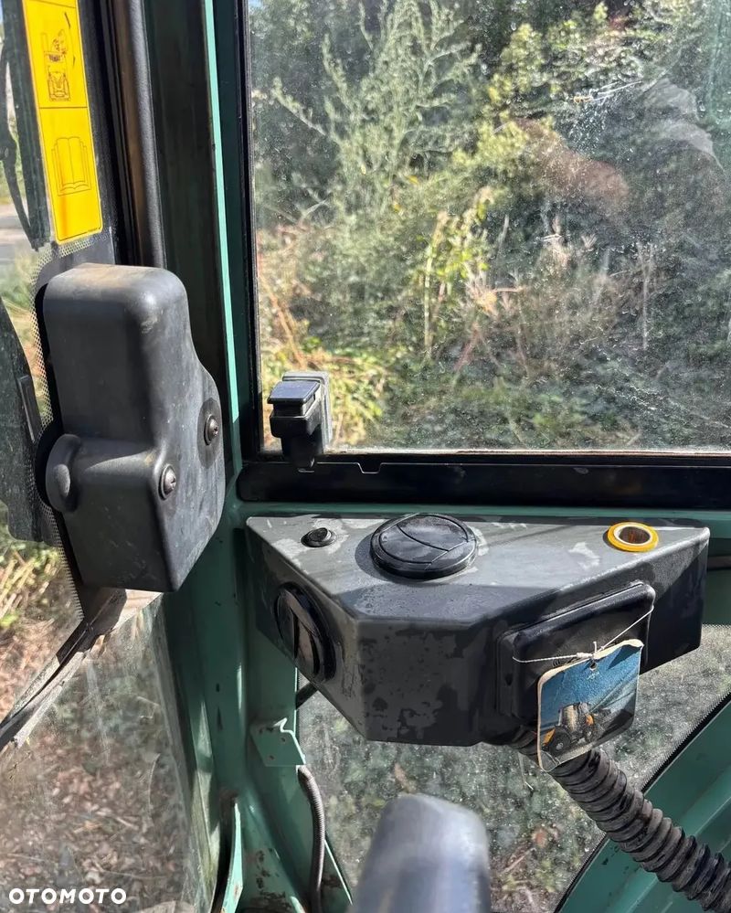 Yanmar Sv17 - 7