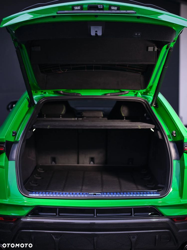 Lamborghini Urus - 7