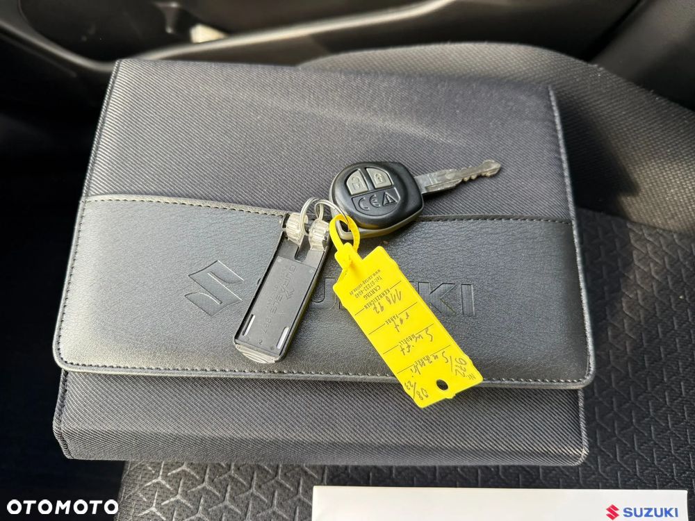 Suzuki Swift 1.2 Dualjet SHVS Premium Plus CVT - 7