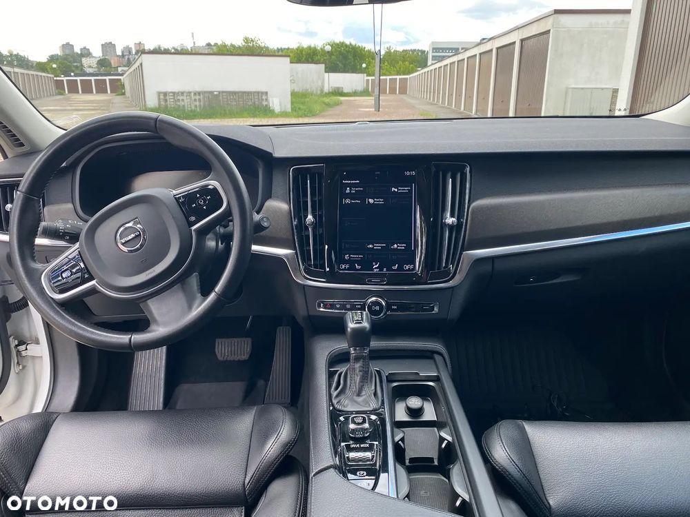 Volvo V90 D5 AWD Momentum - 5