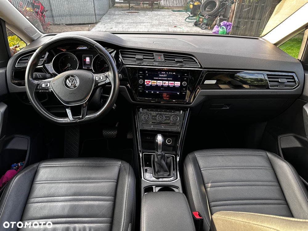 Volkswagen Touran 2.0 TDI BMT Highline DSG - 11
