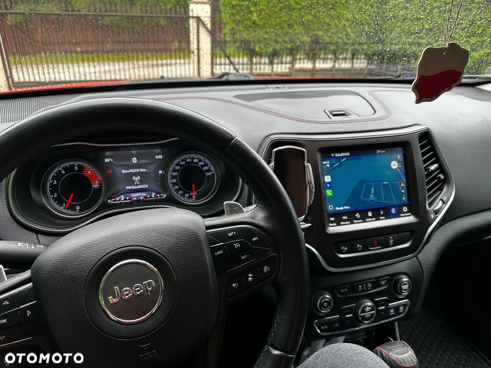 Jeep Cherokee - 7