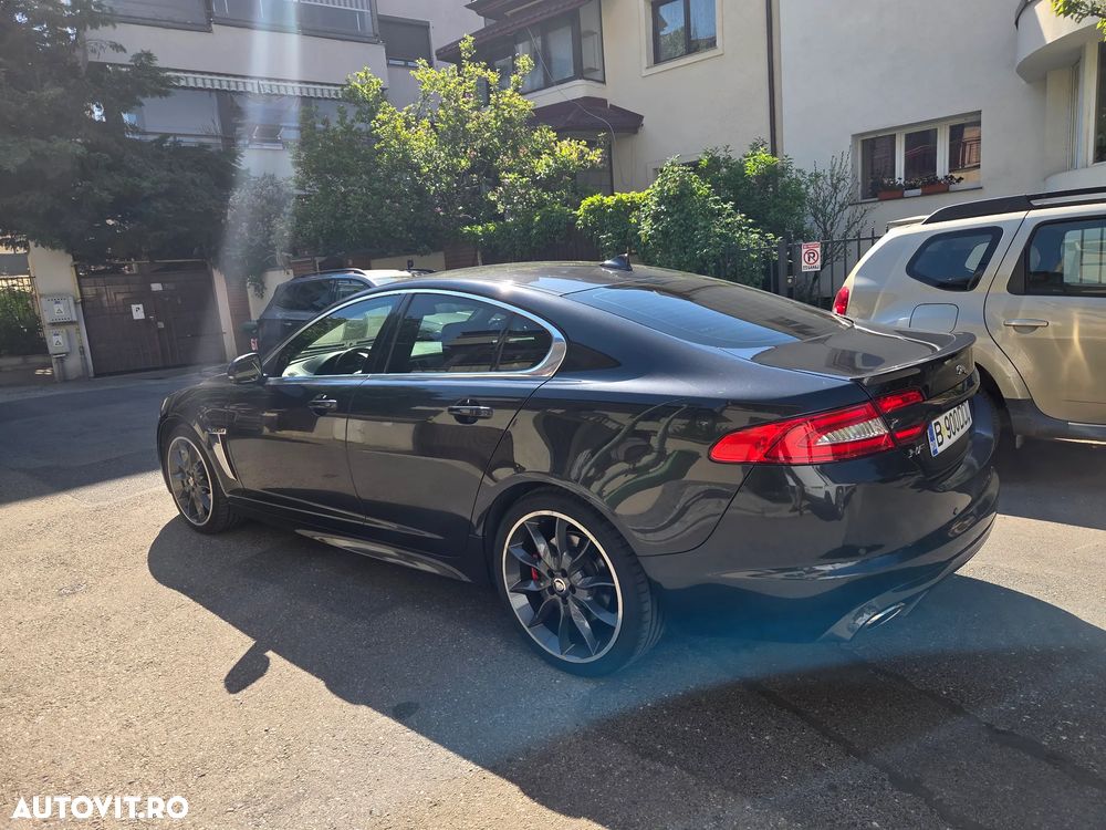 Jaguar XF - 5