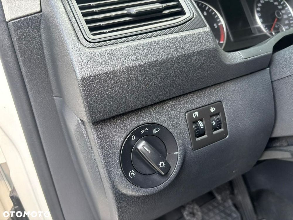 Volkswagen Caddy - 9